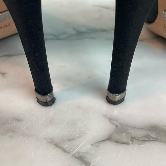 Badgley Mischka black satin heels - Picture 7 of 7